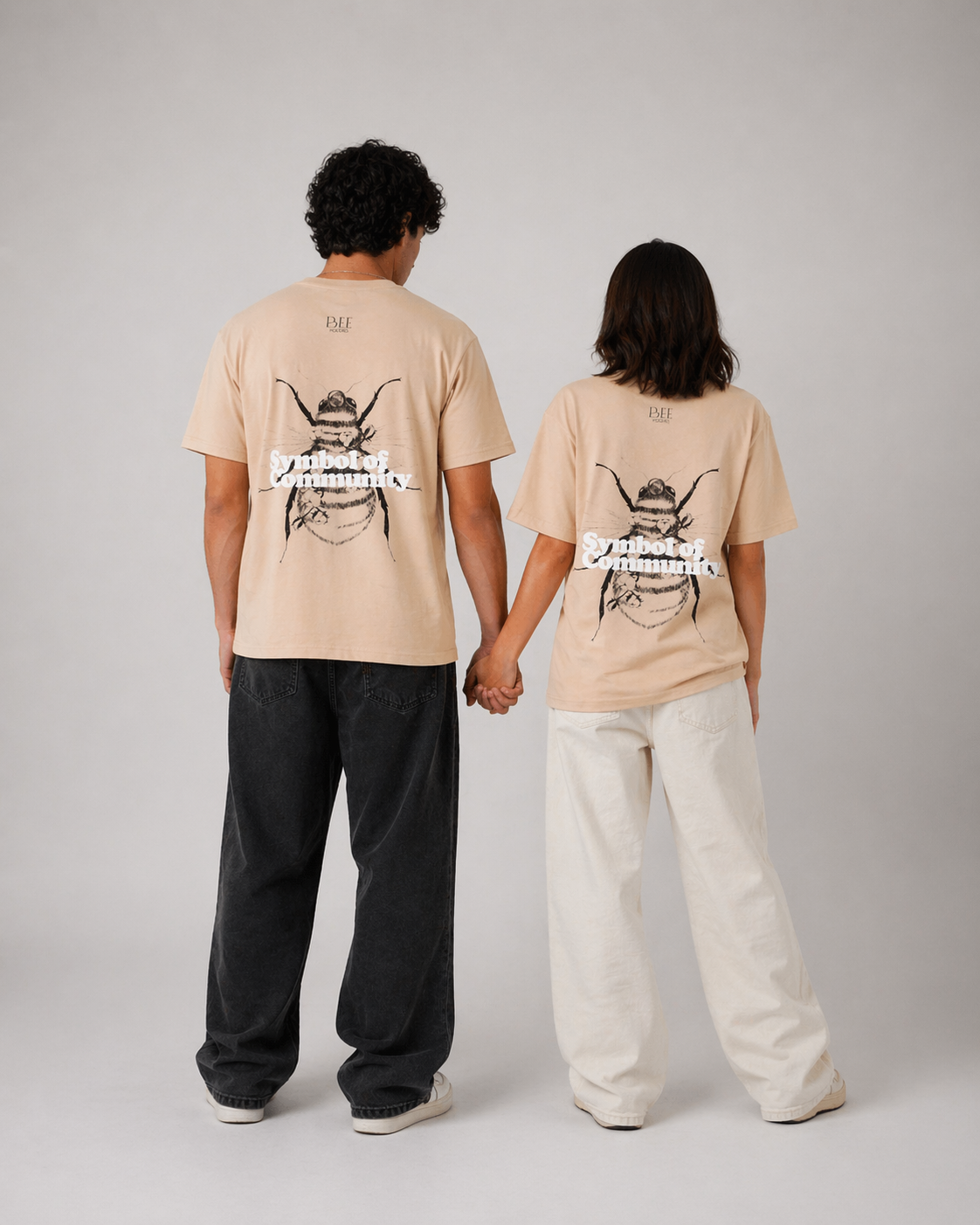 Symbol of Community T-Shirt - Unissexo
